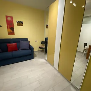 Apartment Artnapoli, Naples