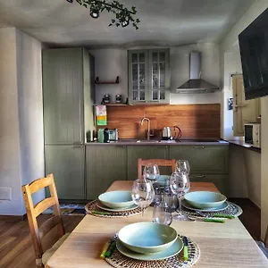 Apartment Gregorius Chiringuito, Naples