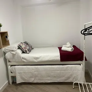 https://la-churrera-alojamiento-rural.es-andalucia.com