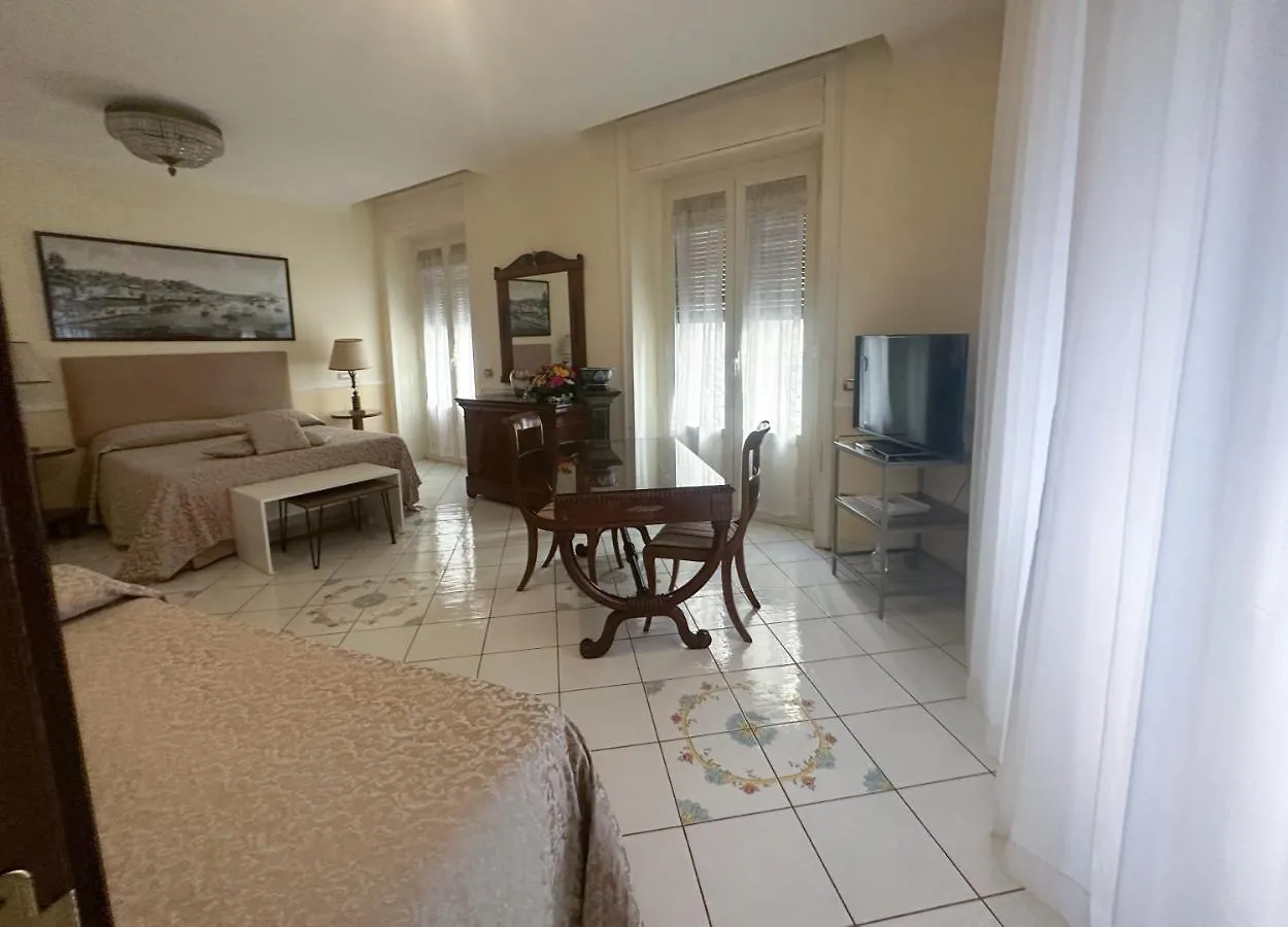 Pagina Storica Di Napoli Apartment
