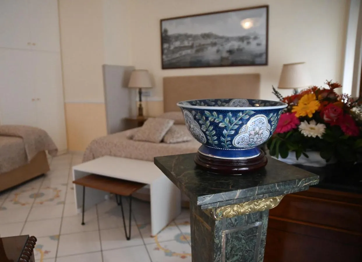 Pagina Storica Di Napoli Apartment  Naples